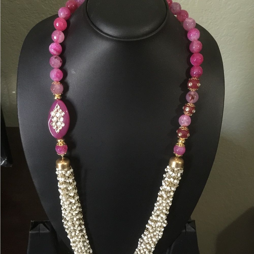 Elegant Pink and Gold Beaded Necklace
